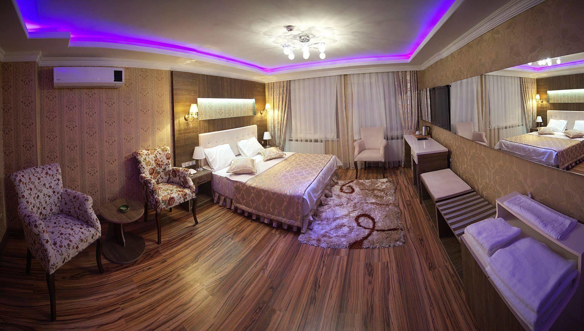 Saray Hotel