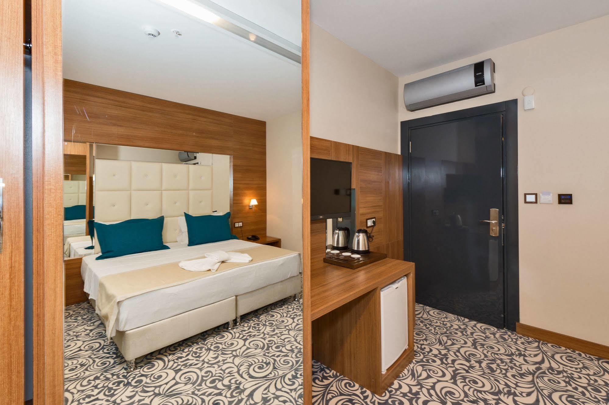 Business Life Gunesli Otel 3*