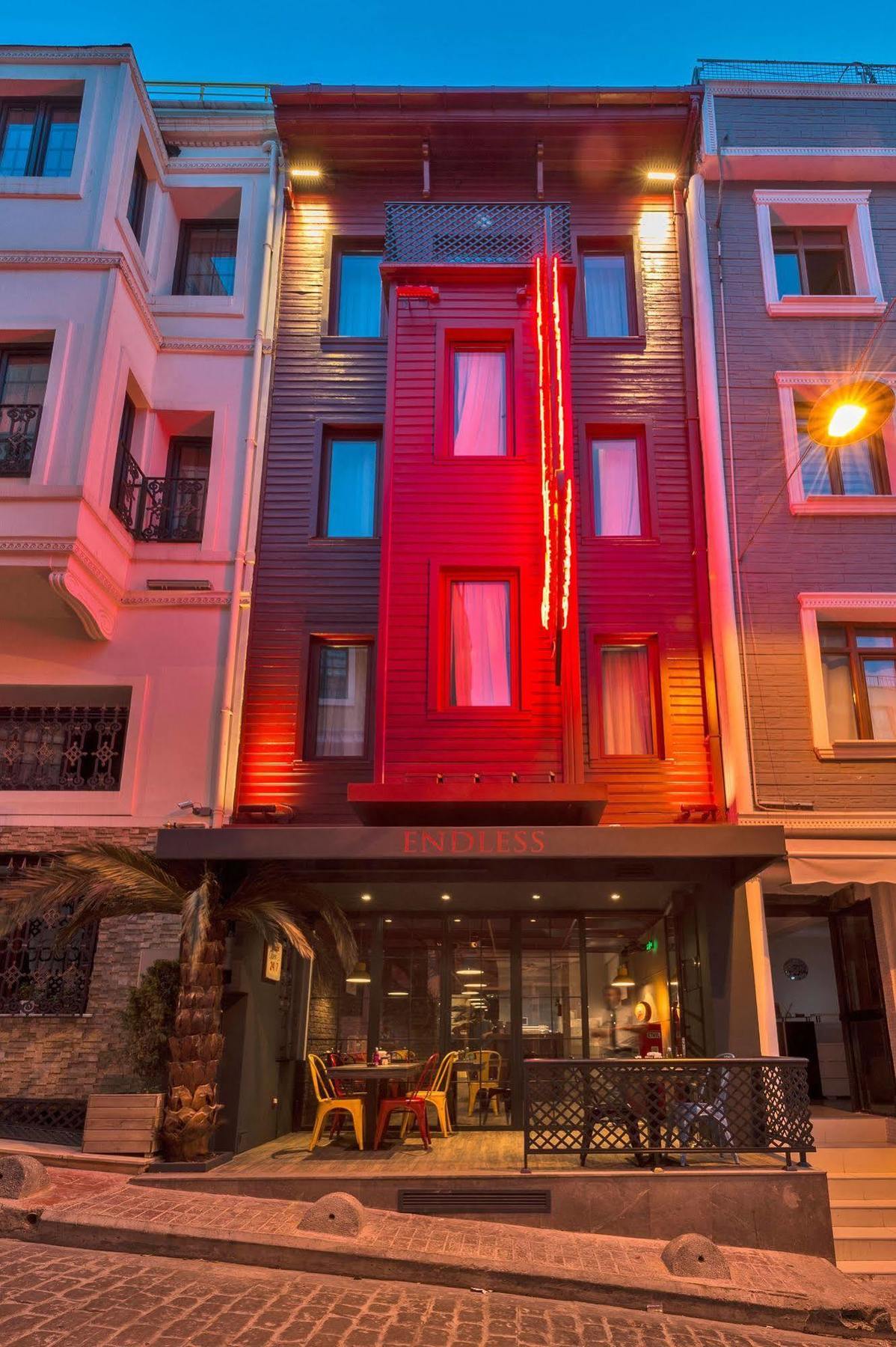 Hotel Taksim Nis - Istiklal Street 3*