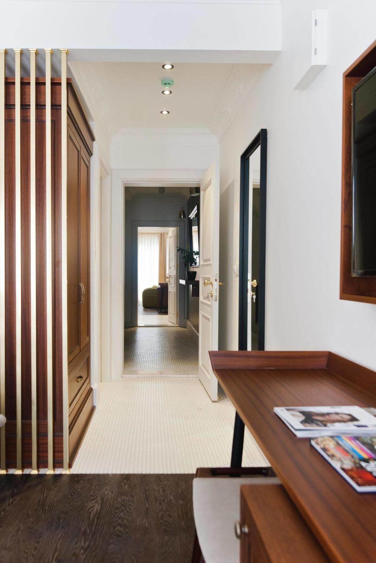 Cozy Flats Studio Apartment *