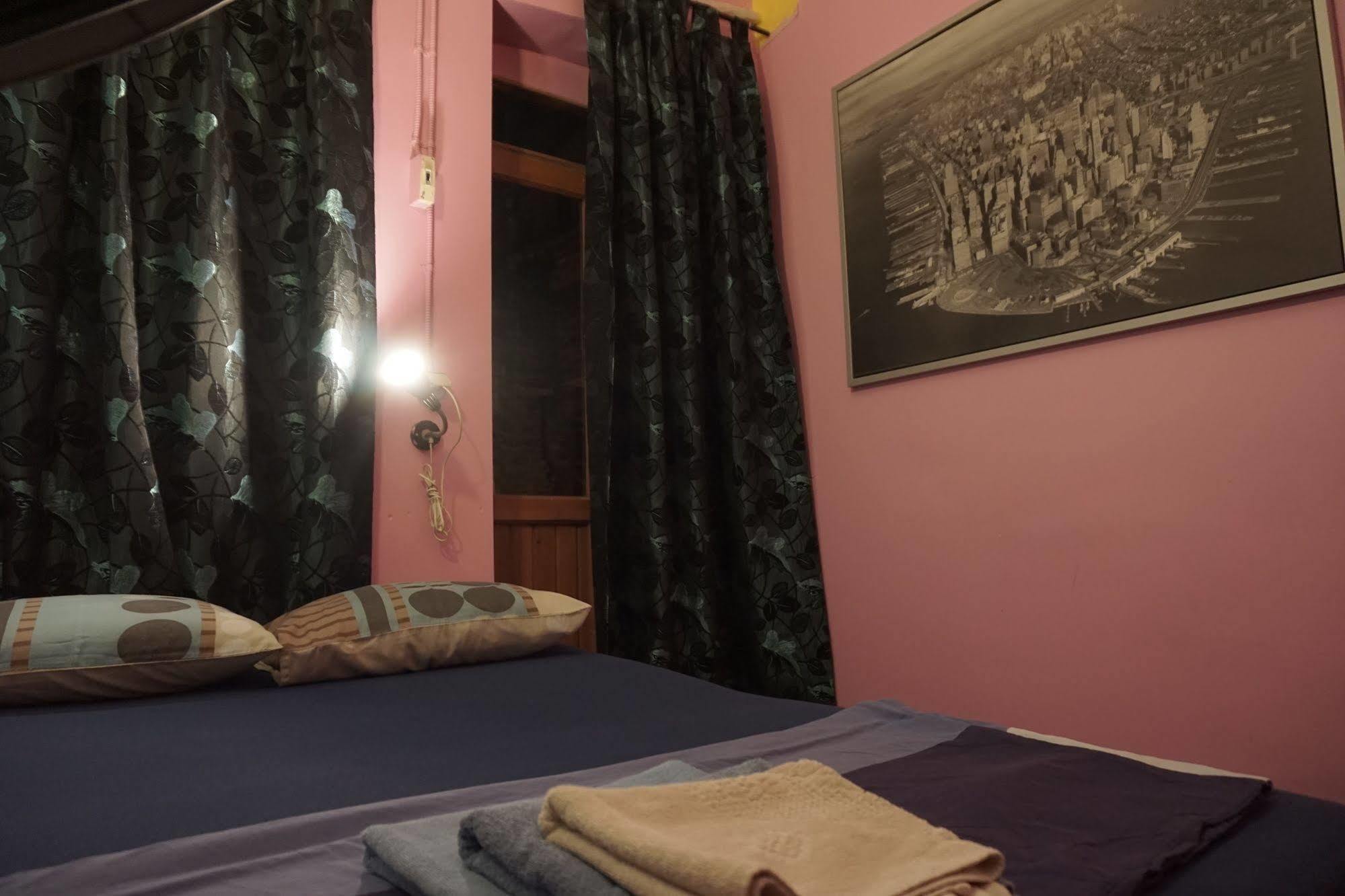 Chillout Lya & Lounge Hostel