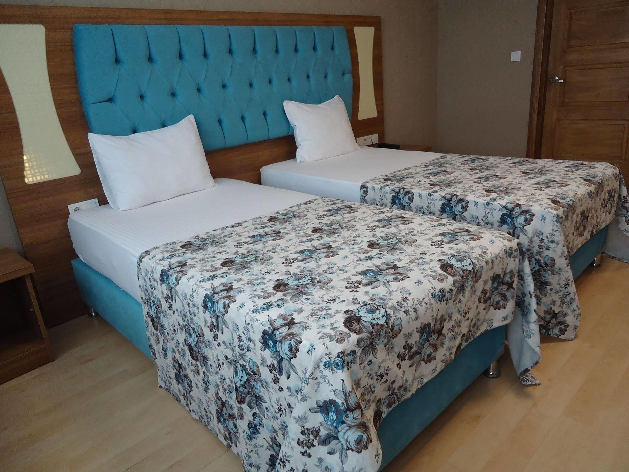 Hotel Golden Lounge