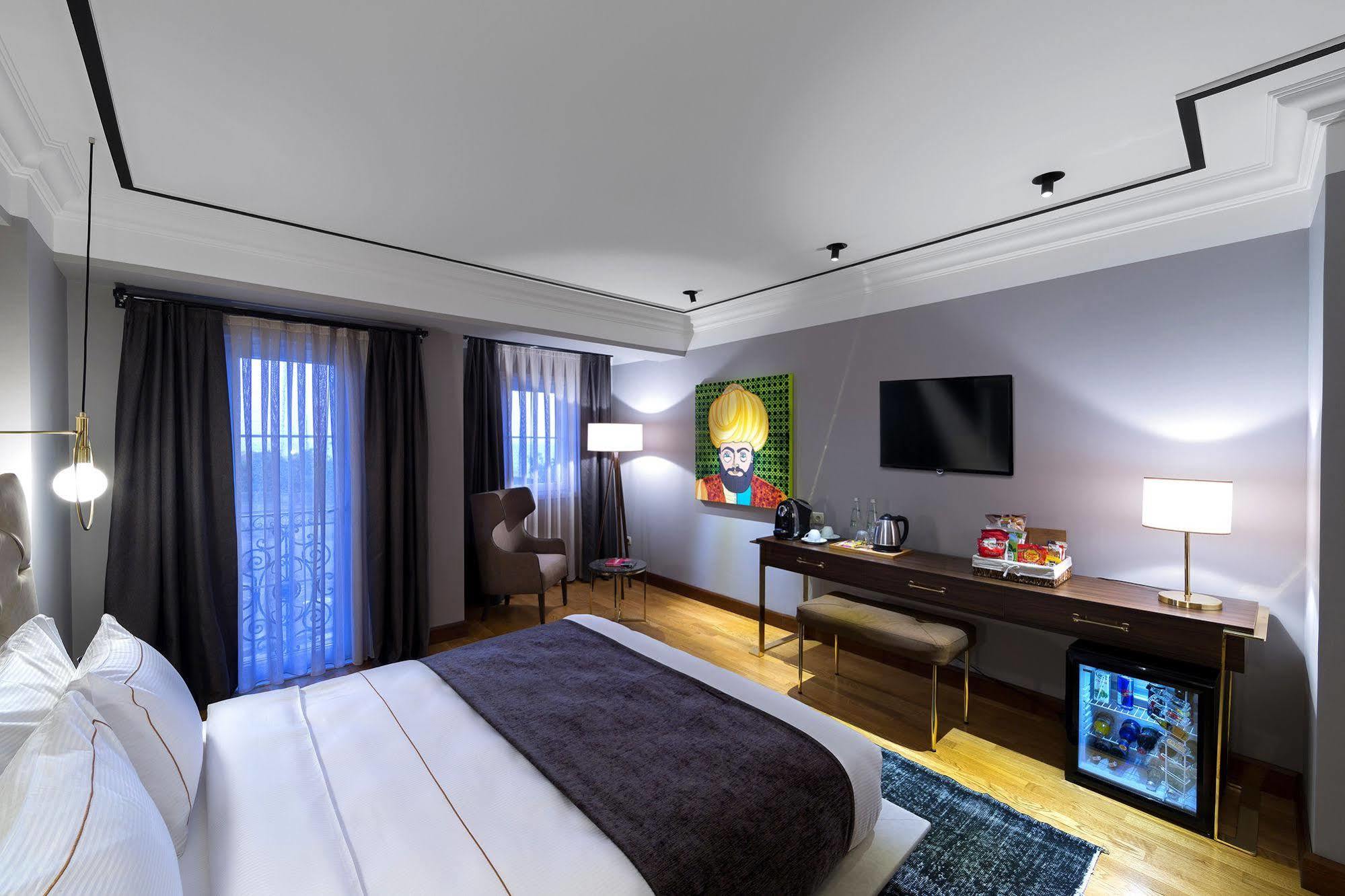 Hotel Walton Sultanahmet 4*