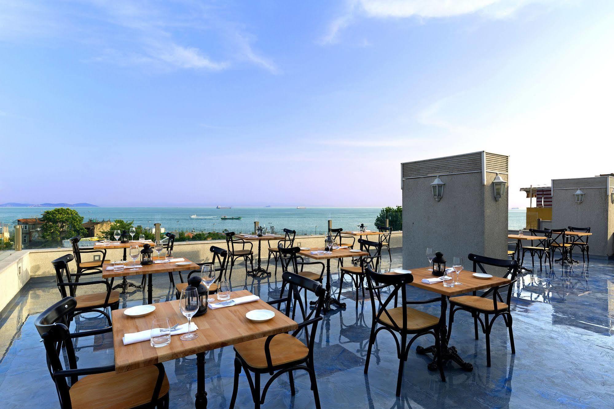 Hotel Walton Sultanahmet 4*