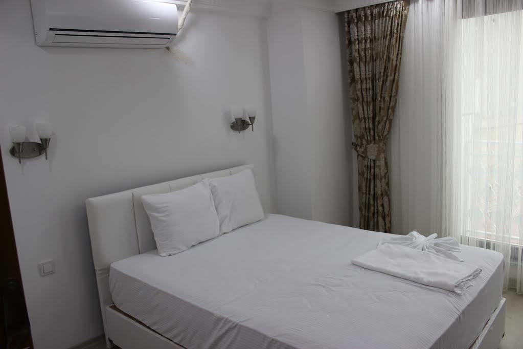 Sultanahmet Deluxe Hotel 5*