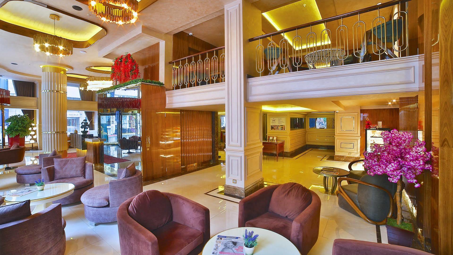Beethoven Premium Hotel 4*