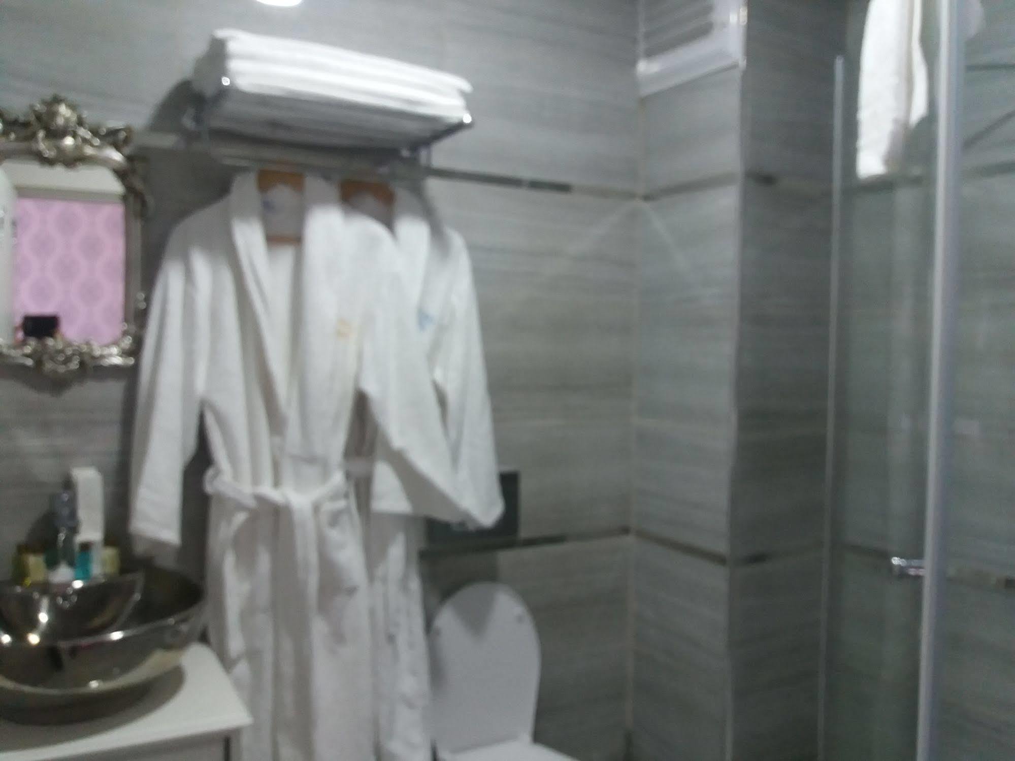 Beyaz Kosk Hotel 2*