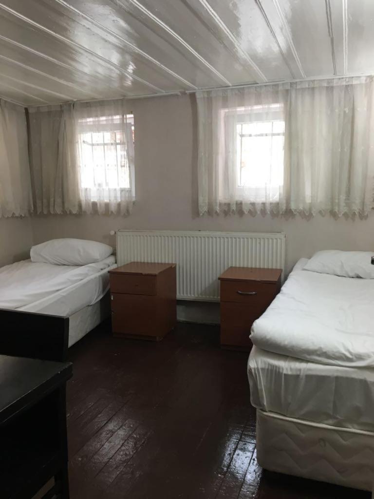 Piya Hostel