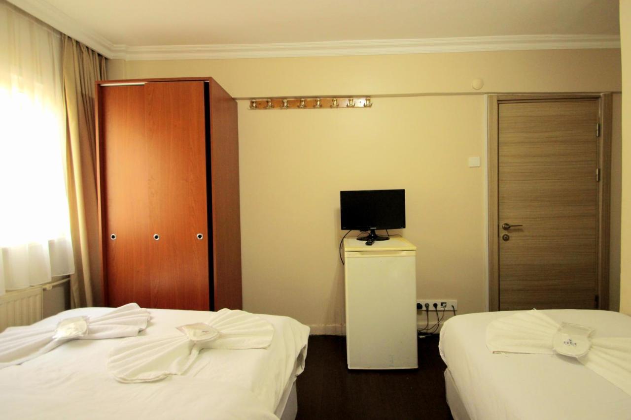 Metro Hotel 2*