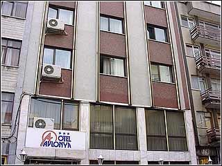 Avlonya Hotel 3*