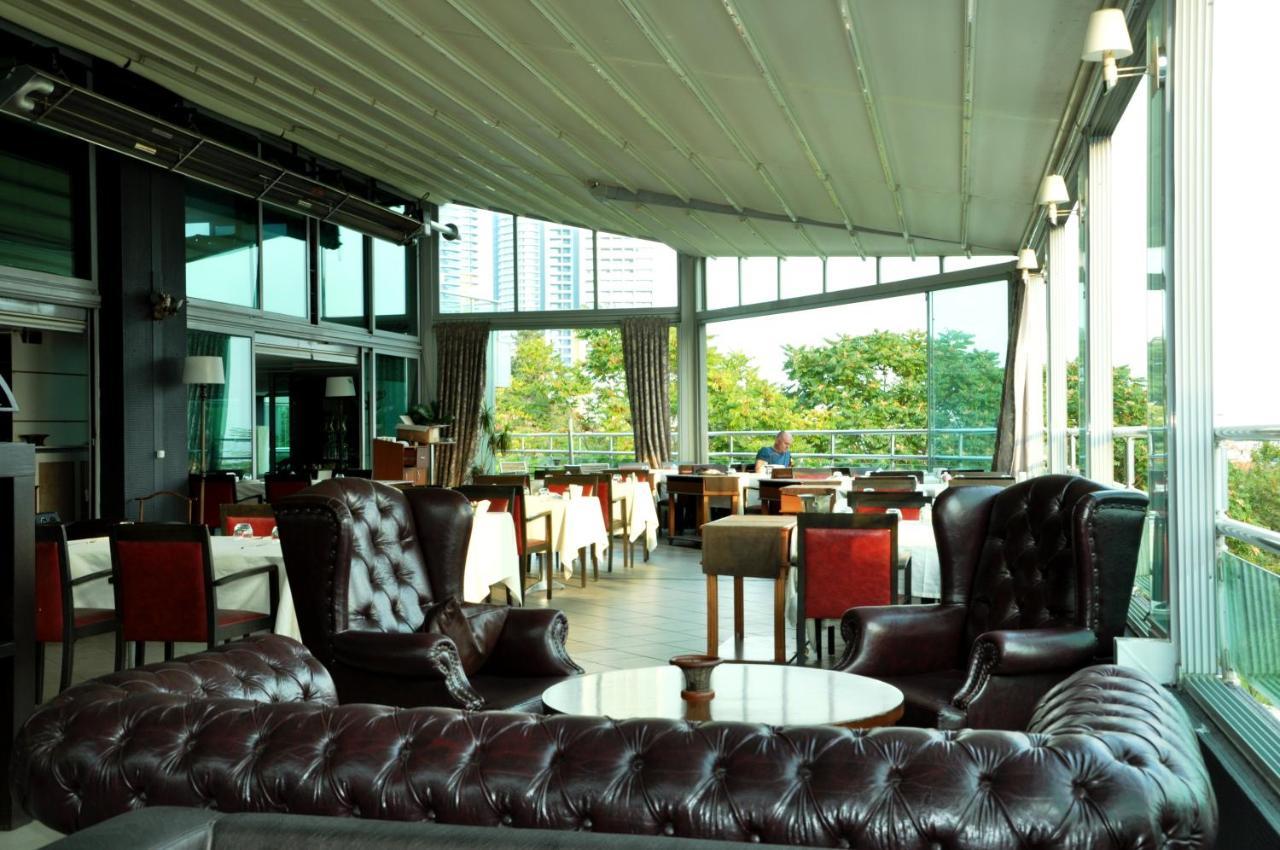 Kndf Marine Hotel