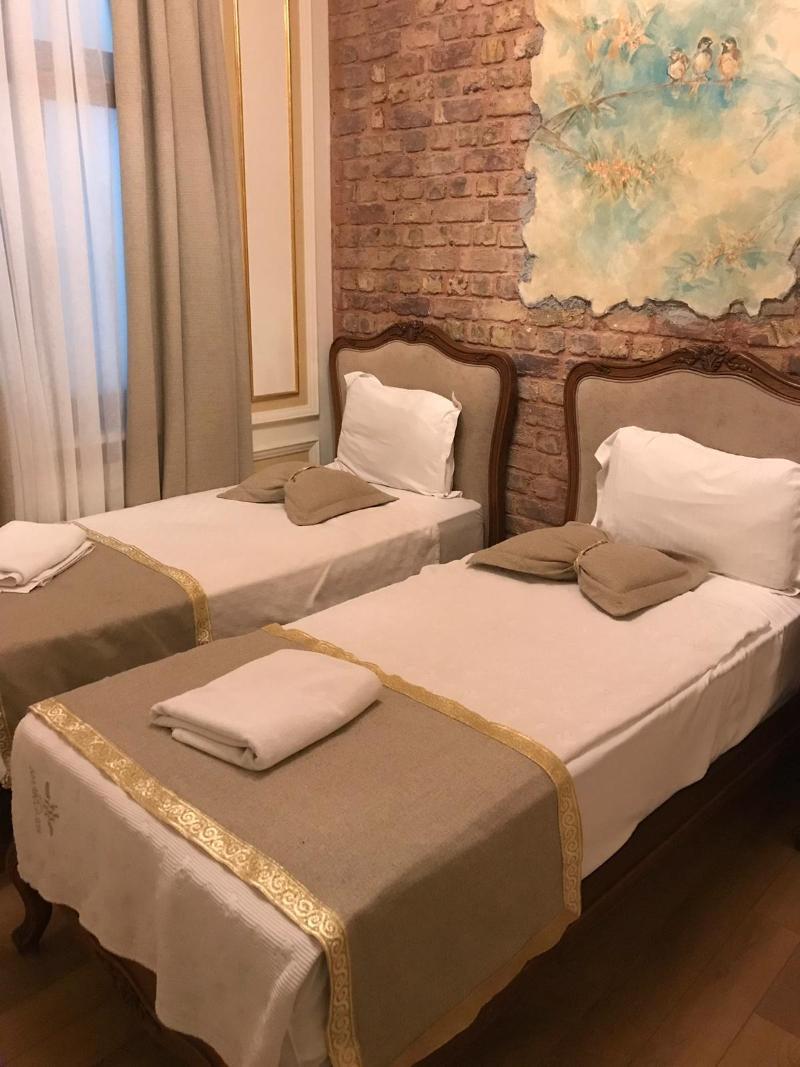 Hotel Pera Parma