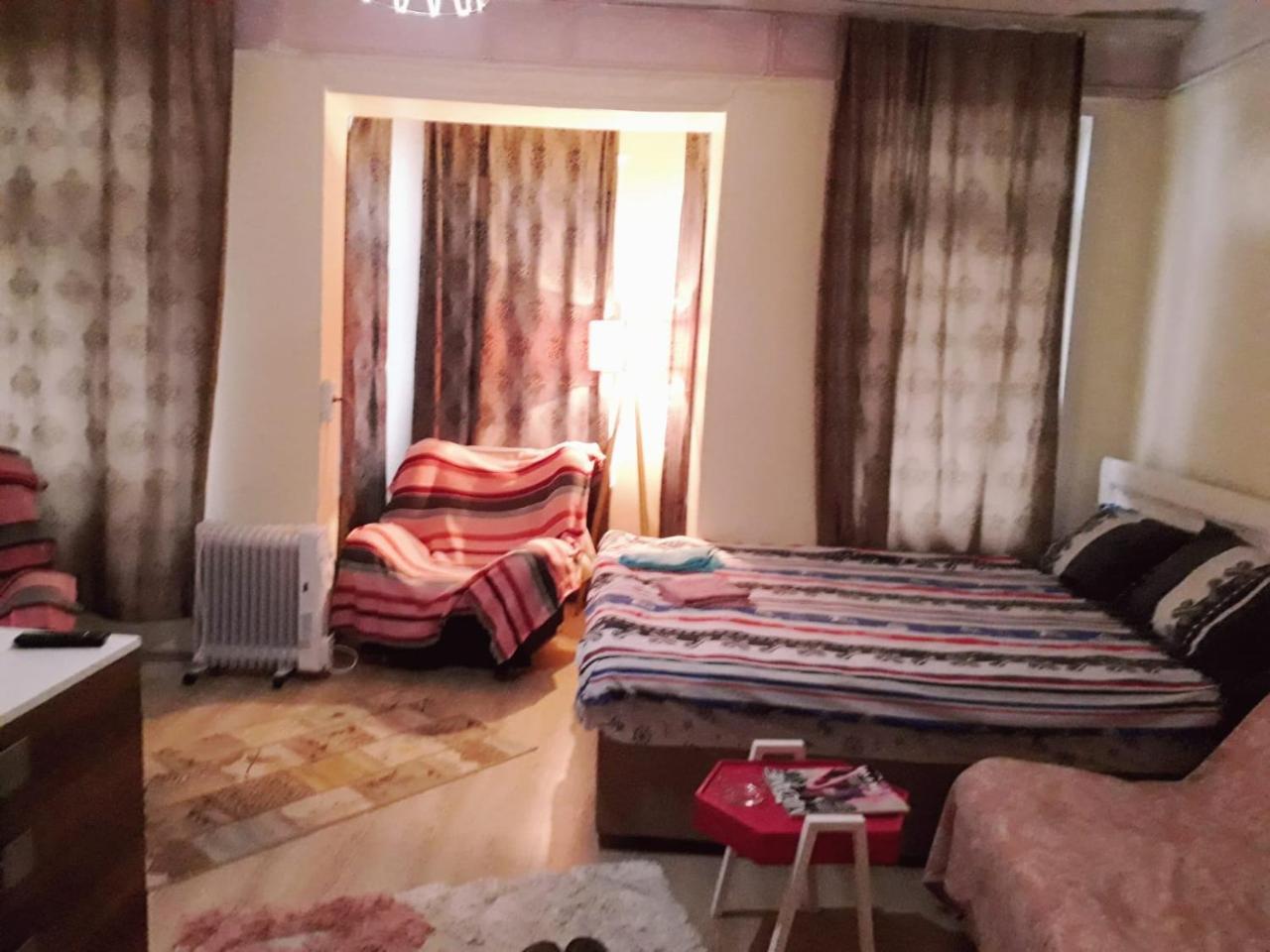 Loca Economy hotel *