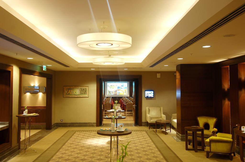 Titanic Taksim 4*