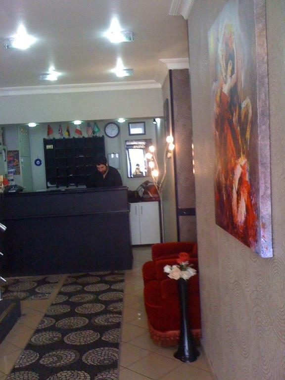 Esra Sultan Petrol Hotel 3*