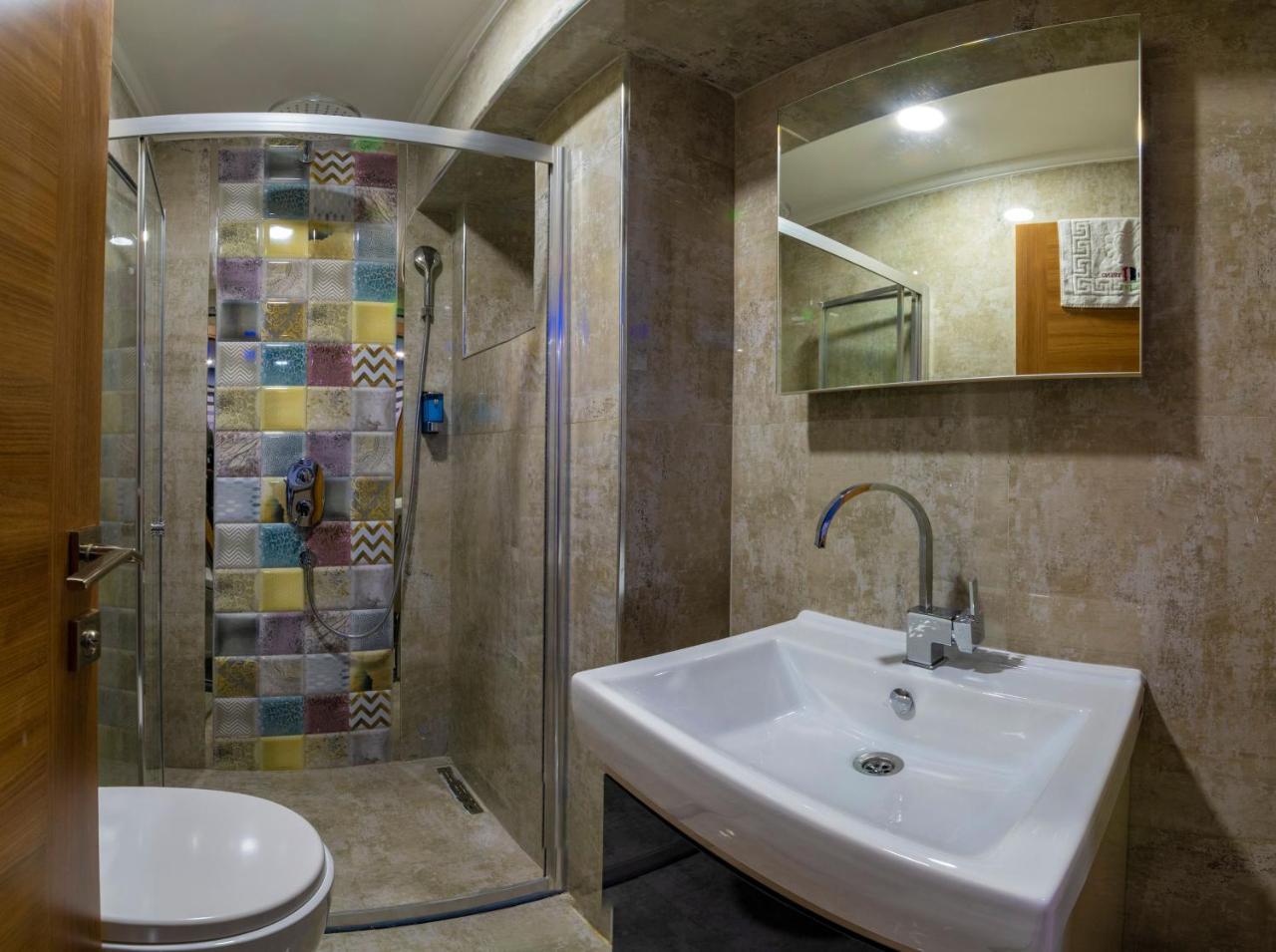 Apart Otel Taxim Trend