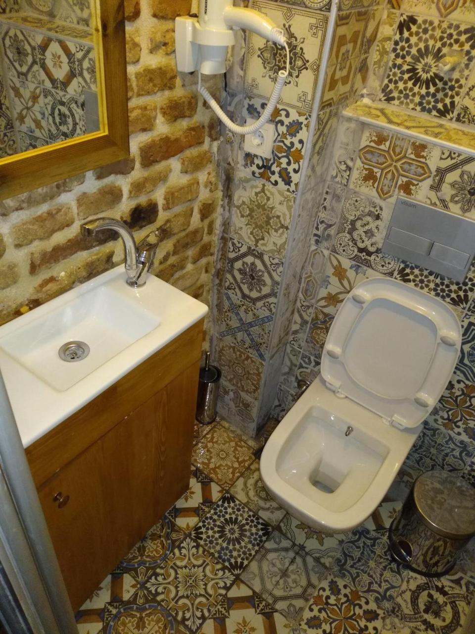 Volga Hotel 3*