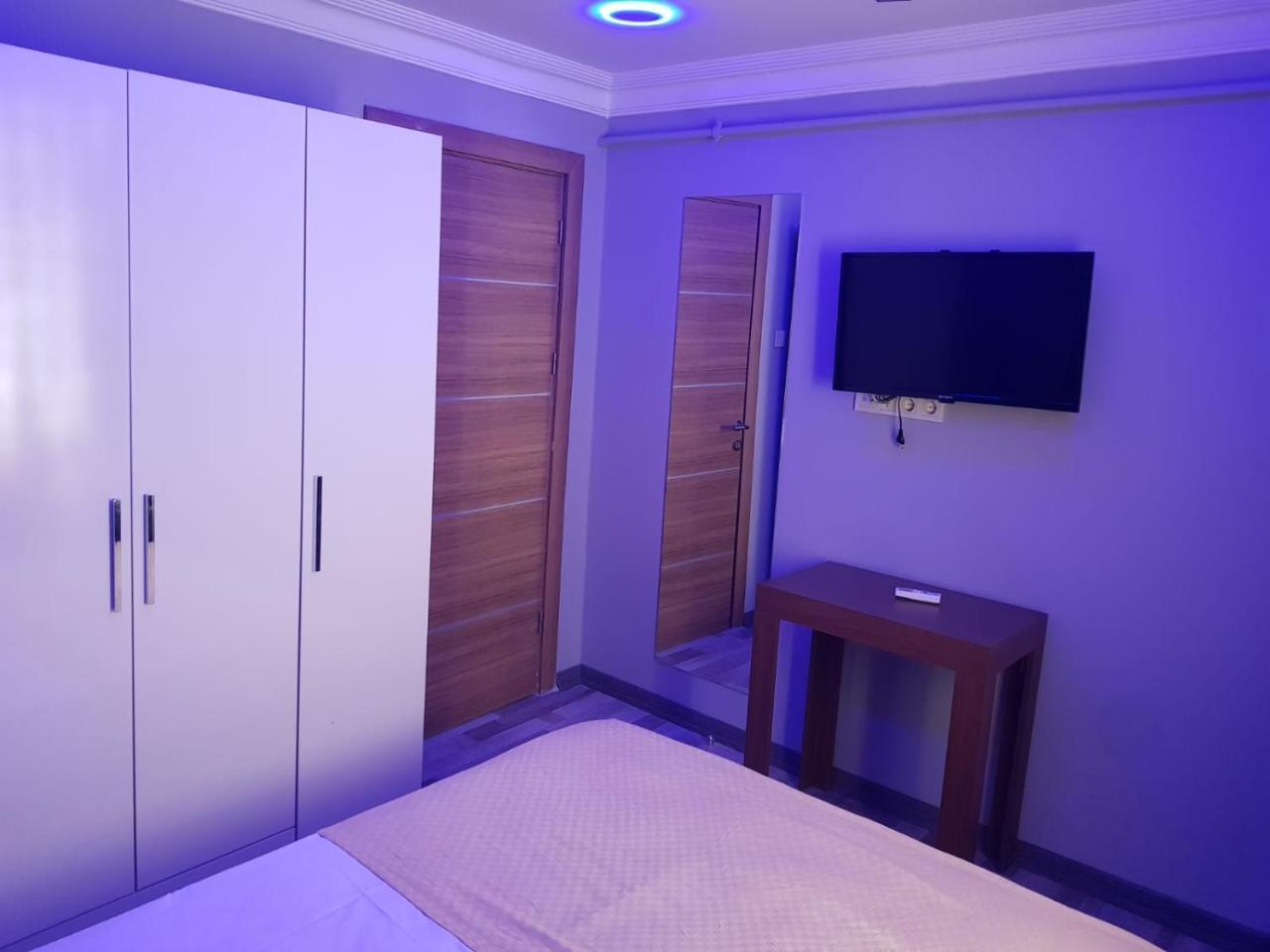 Hotel Eyfel