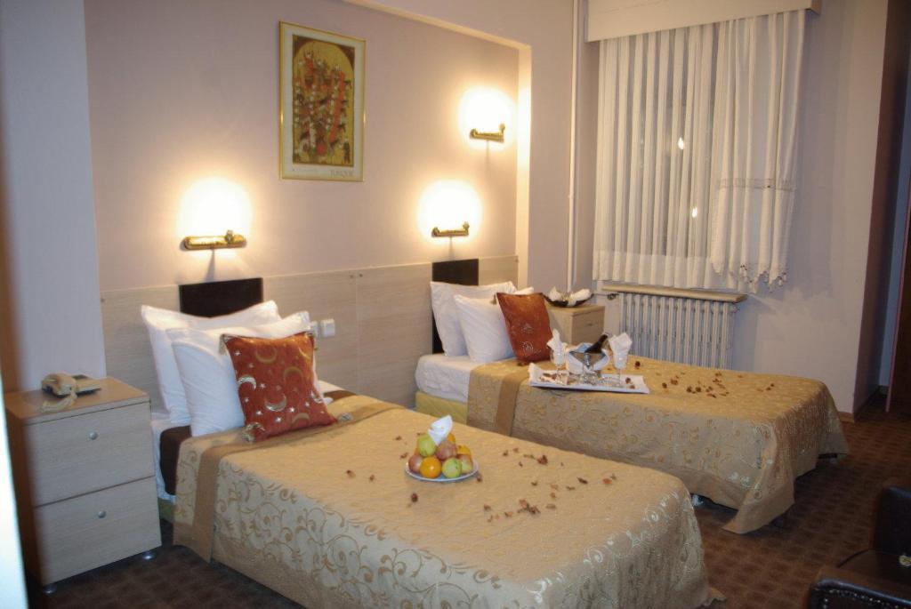 Esra Sultan Petrol Hotel