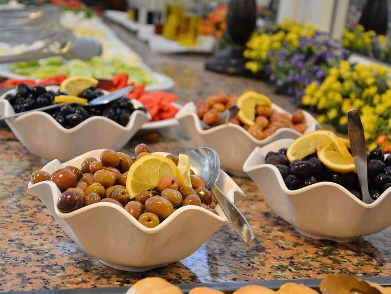Grand Zentrum & Cafe Restaurant - Taksim Square Hotel 3*