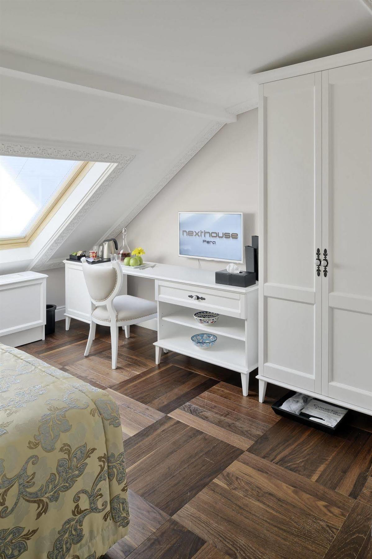 Nexthouse Pera (adults Only)