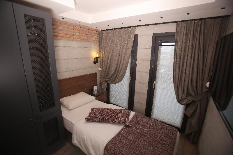 Elibol Old Hotel Istanbul