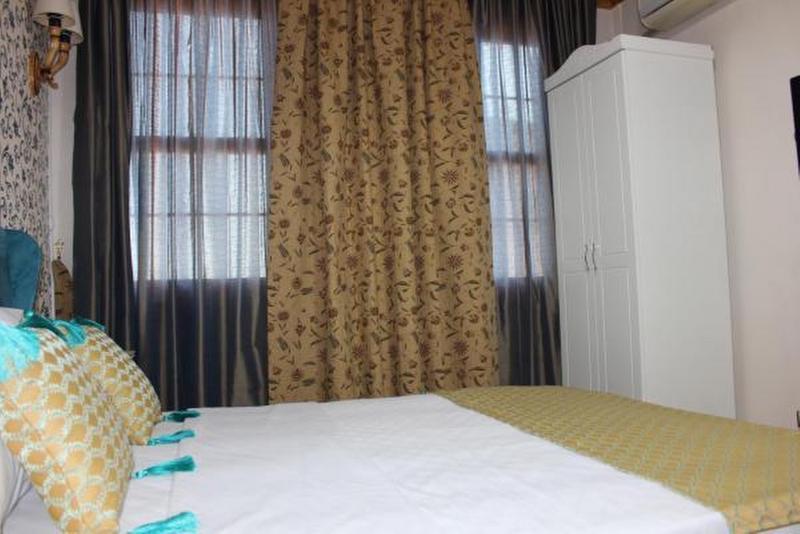 Otel The Trip Old