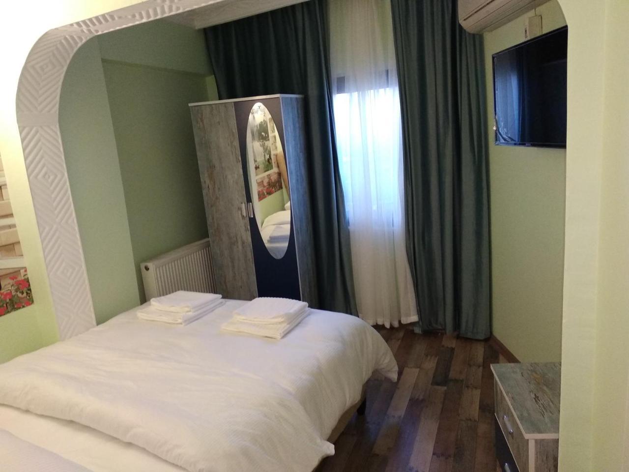 Hotel Center