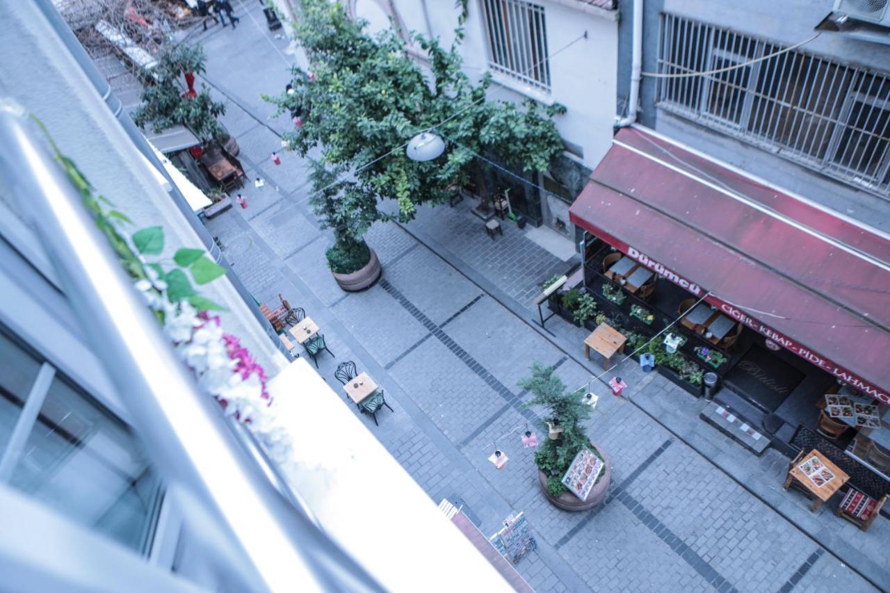 Aslan Hotel *