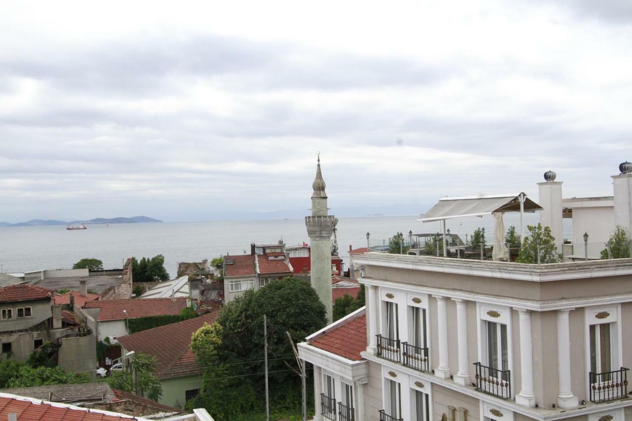 Hotel Agora Boutique & Bistro 3*