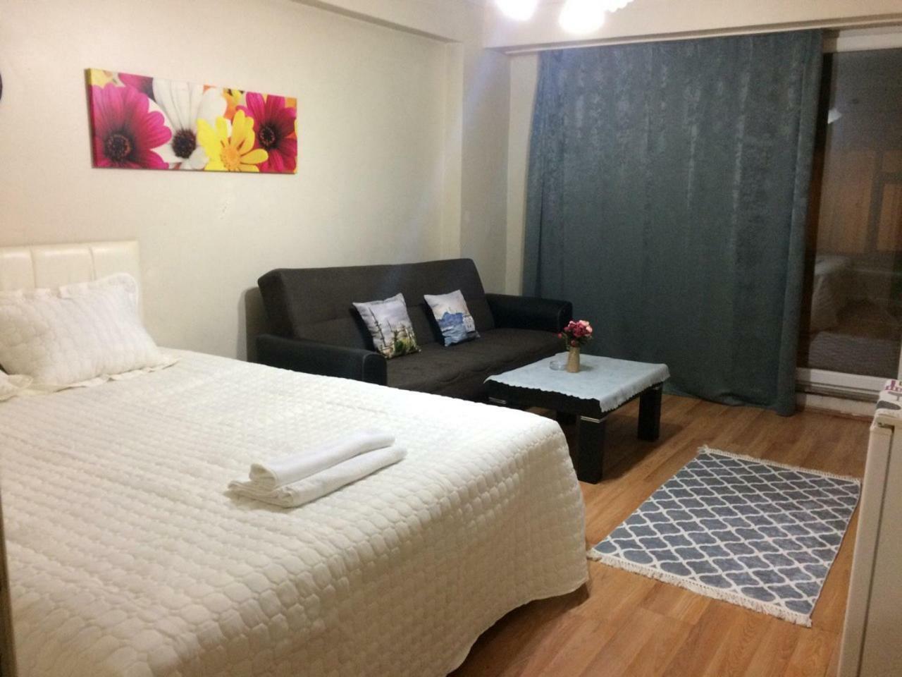 Sam Apartment *