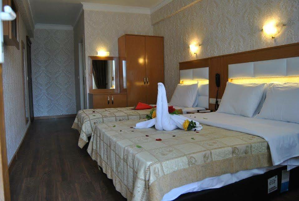Otel Star Park 3*