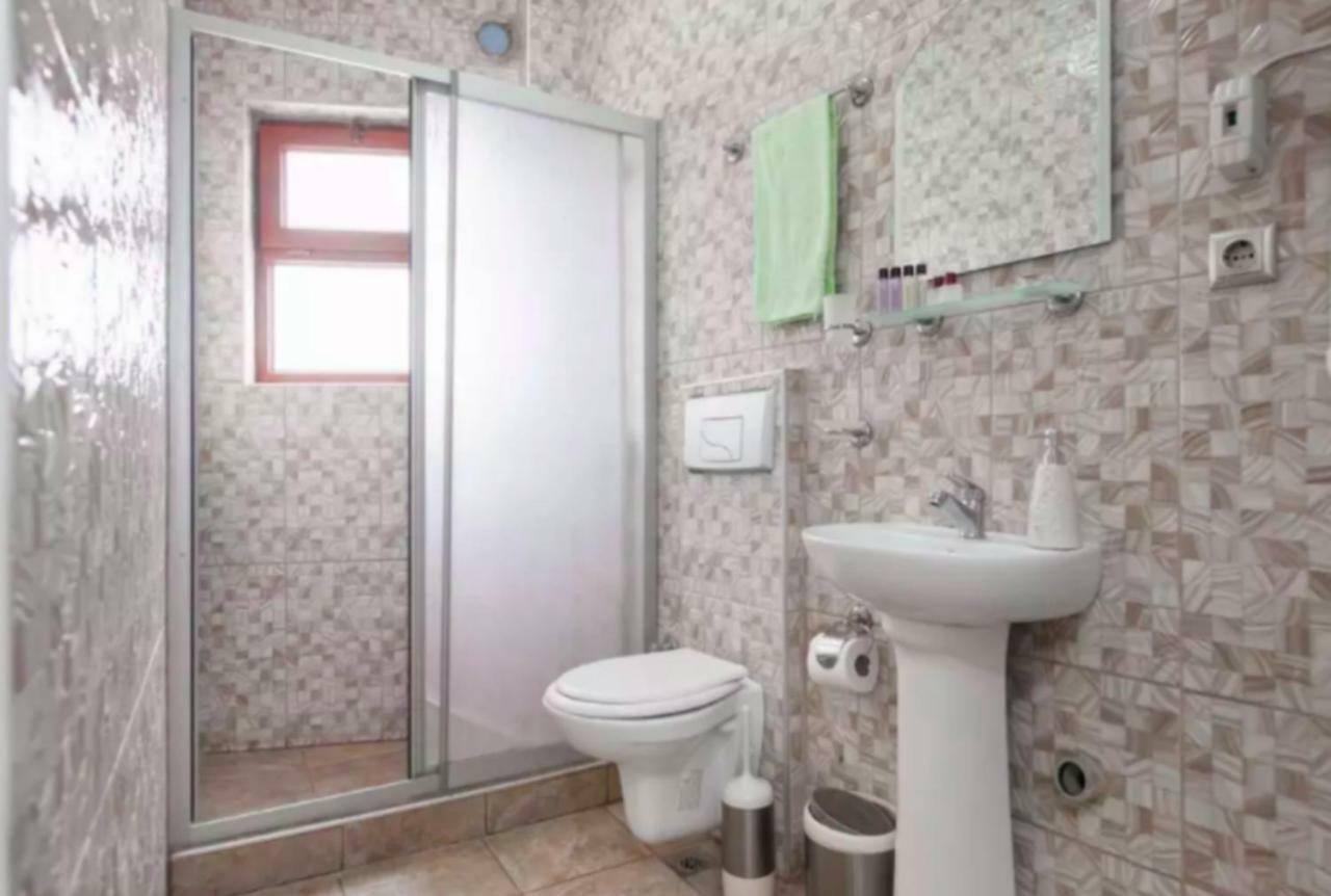 Aparthotel Balat House *