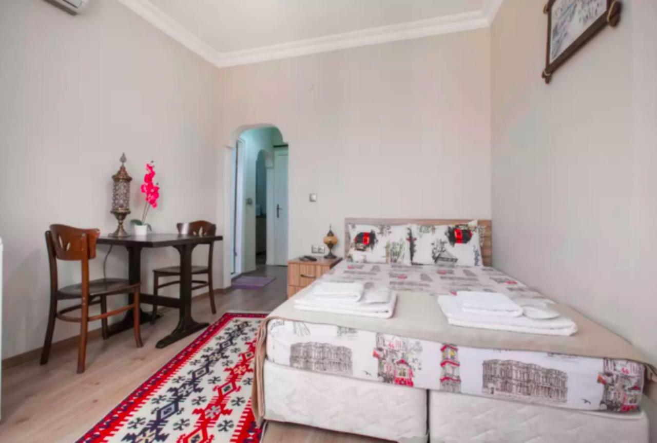 Balat House