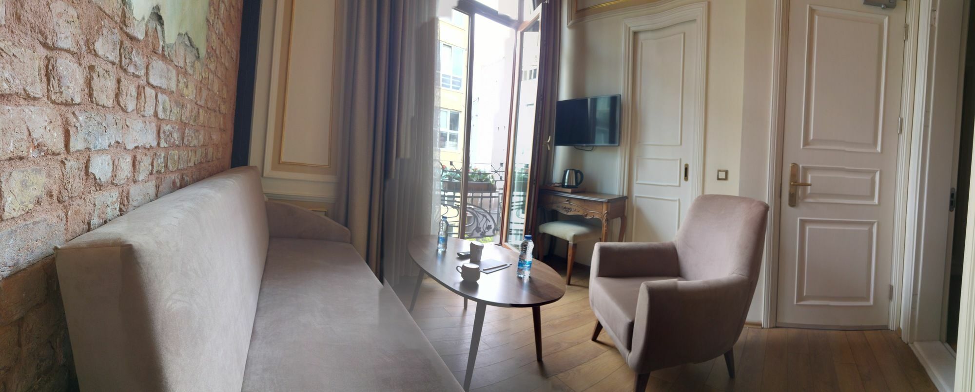 Hotel Pera Parma 4*