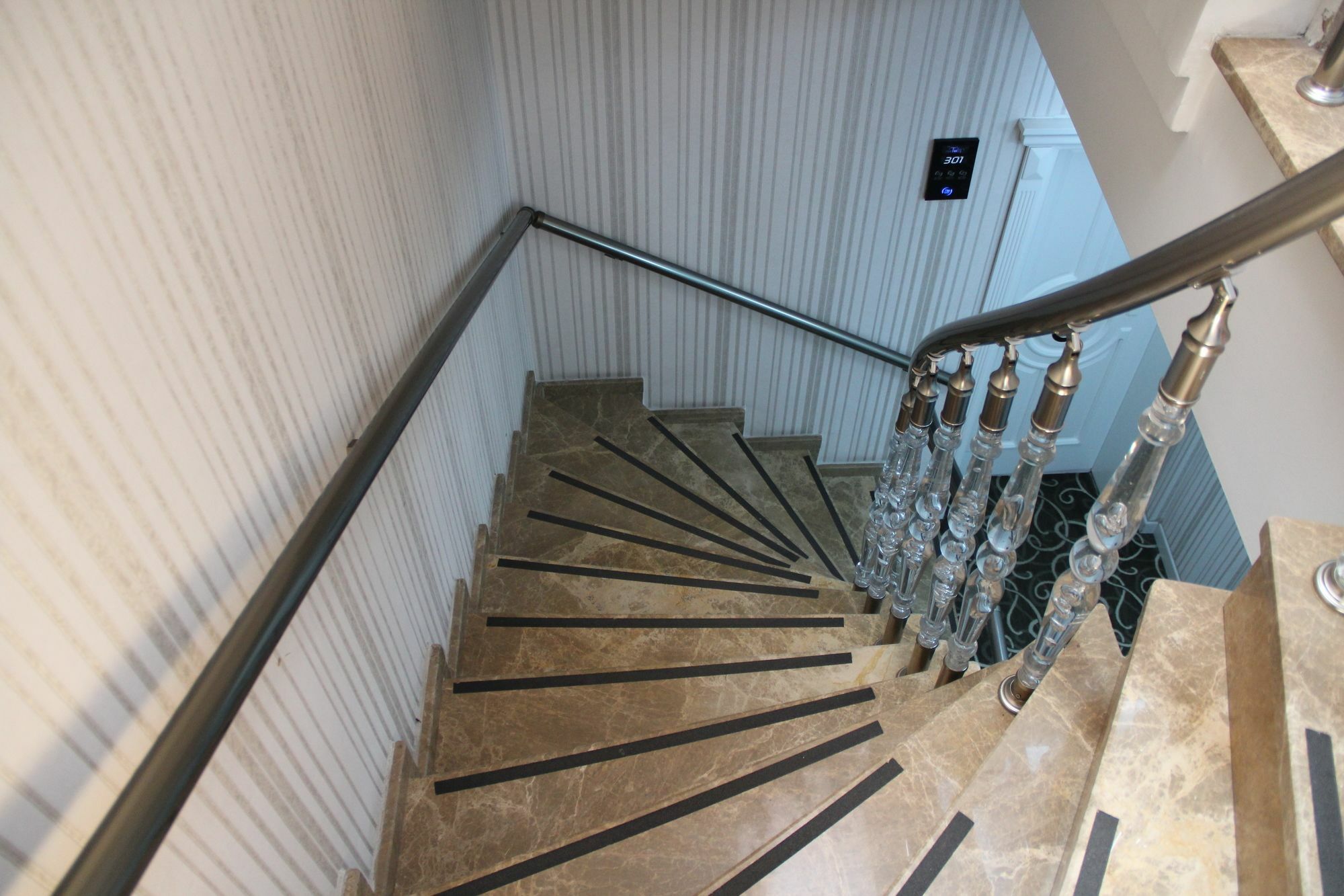 Black Pearl Hotel 3*