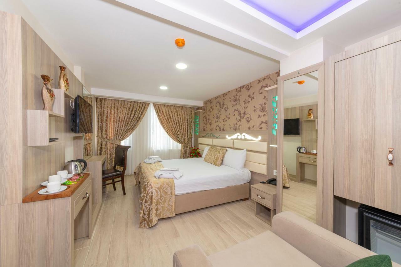 Raimond Istanbul