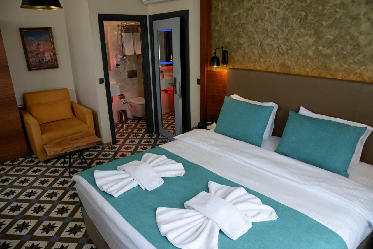 Pera Luna Hotel
