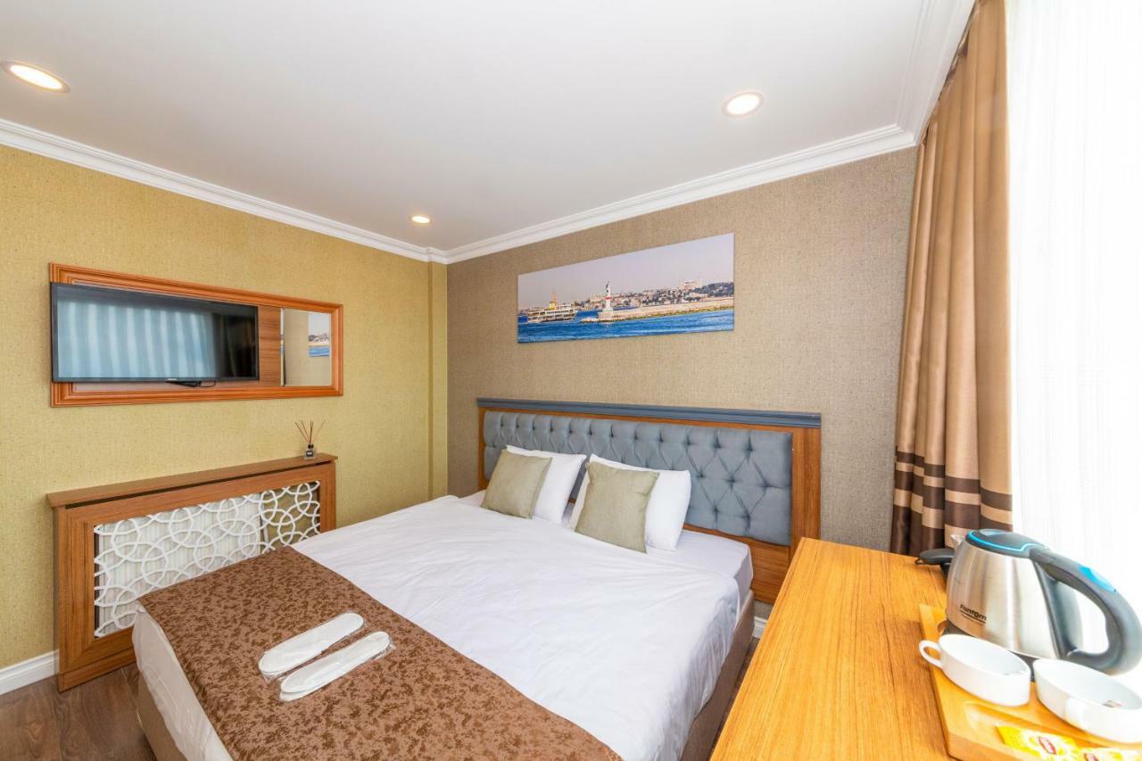 Golden Hotel