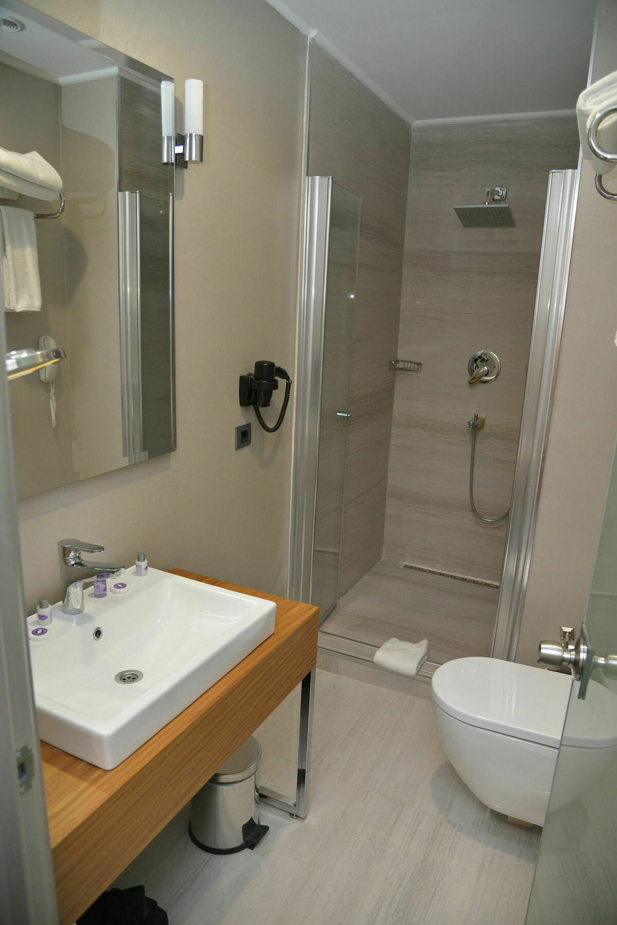 Discovery 3* Istanbul