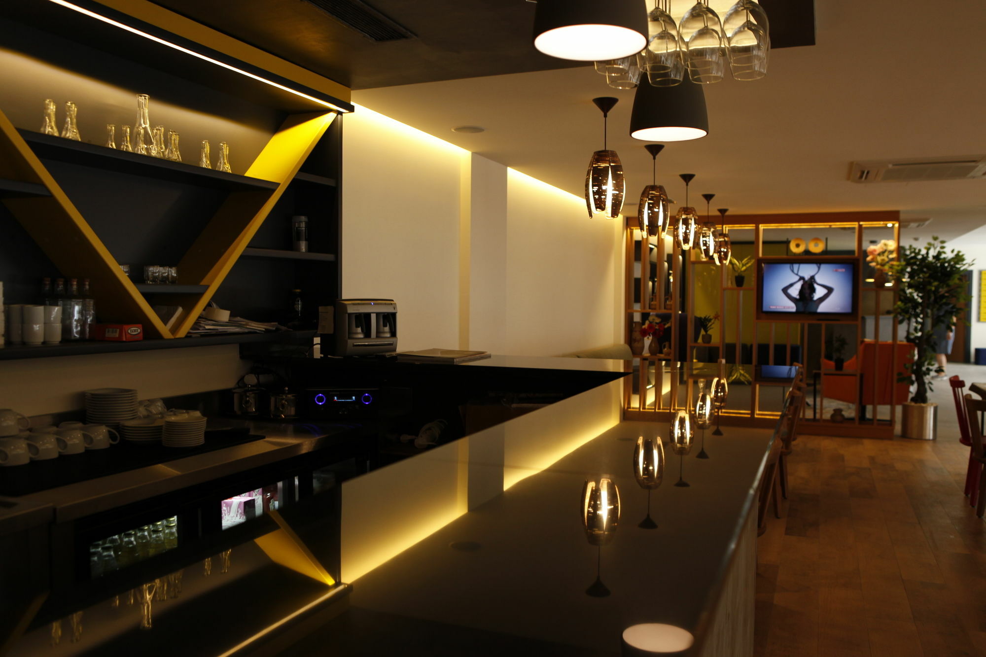 Sapko Airport 3*