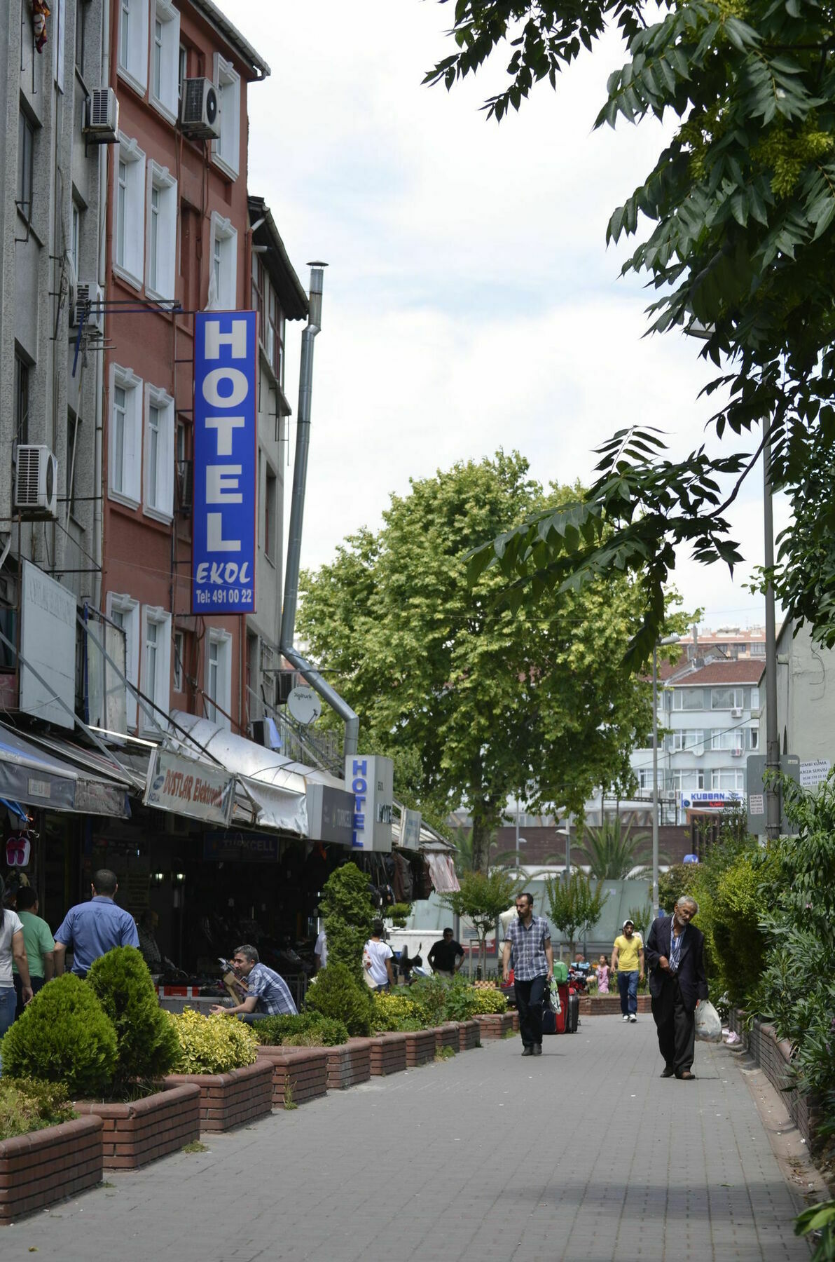 Hotel Ekol 2*