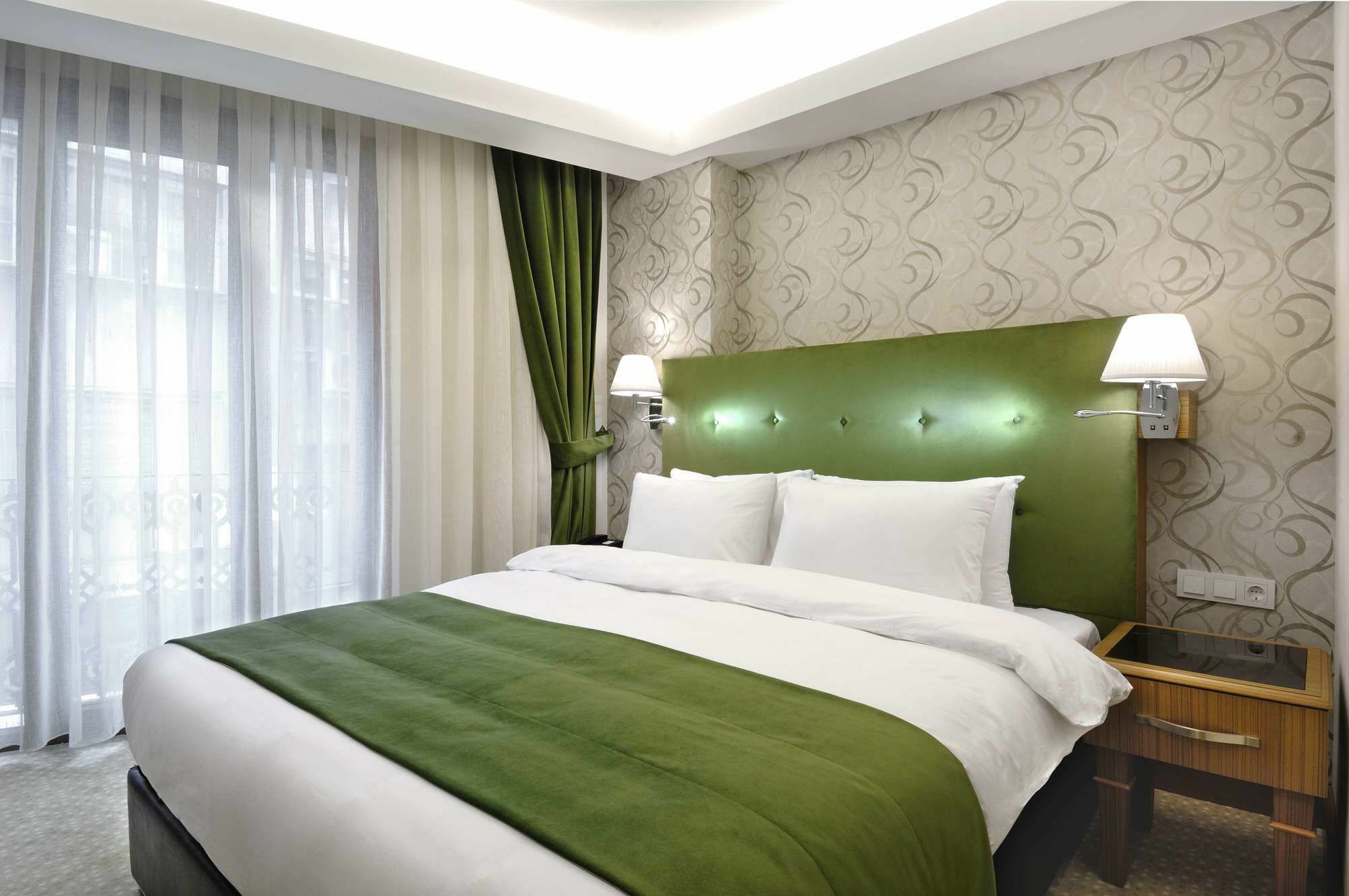 Otel Bizim