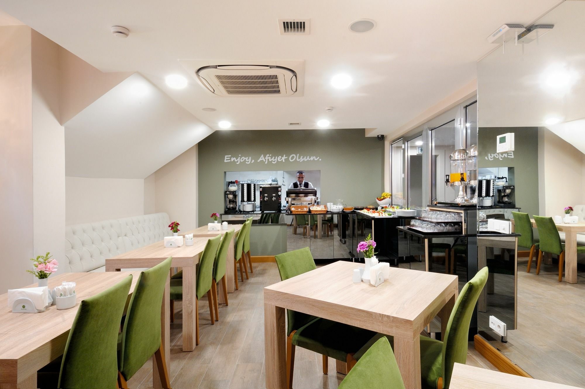 Otel Bizim