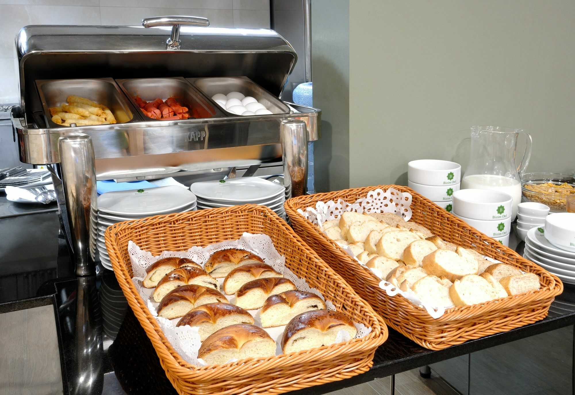 Otel Bizim