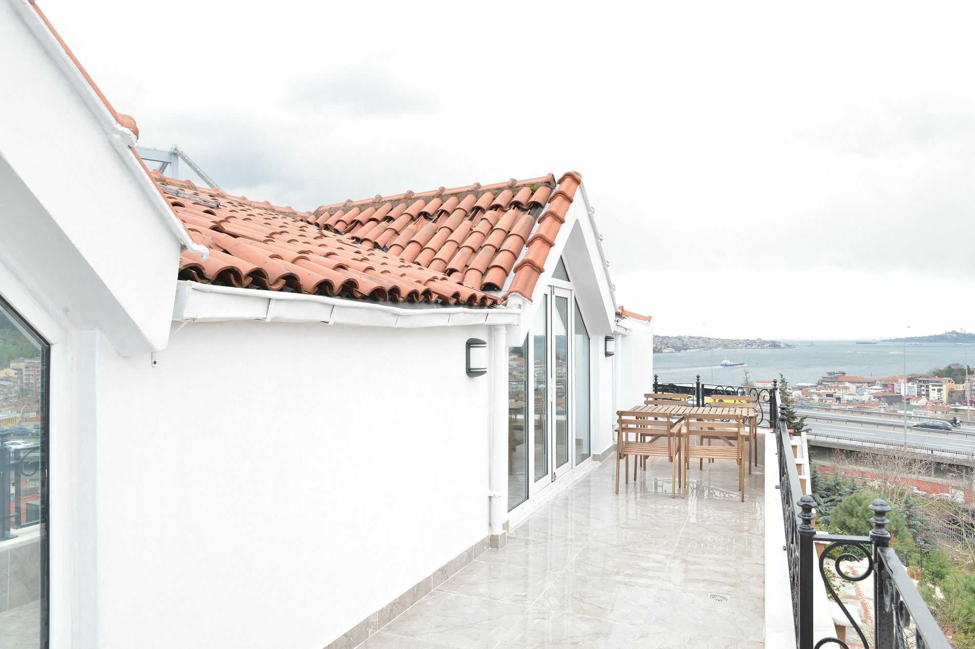Deep 3* Istanbul