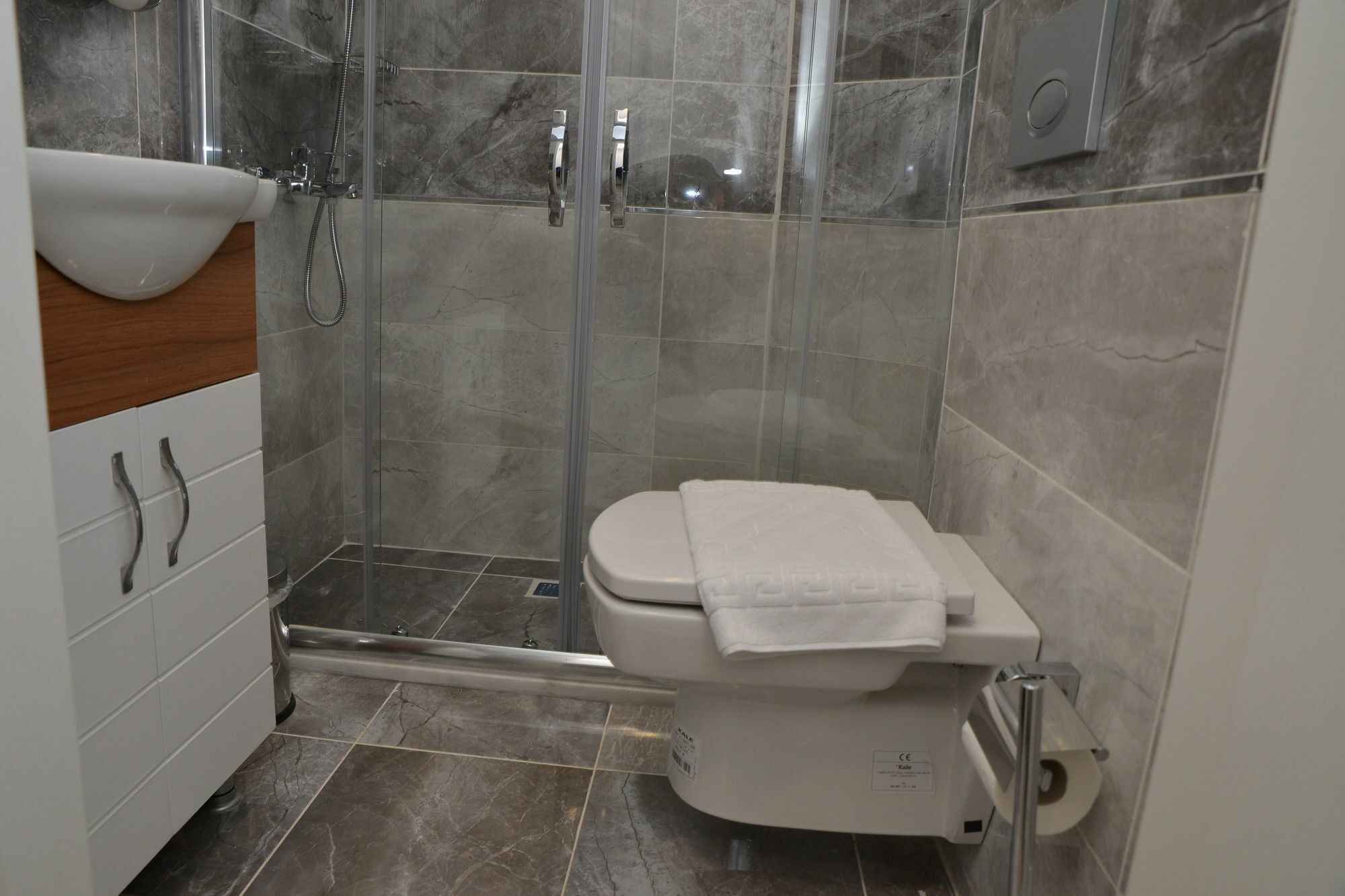 Hotel Deep 3*