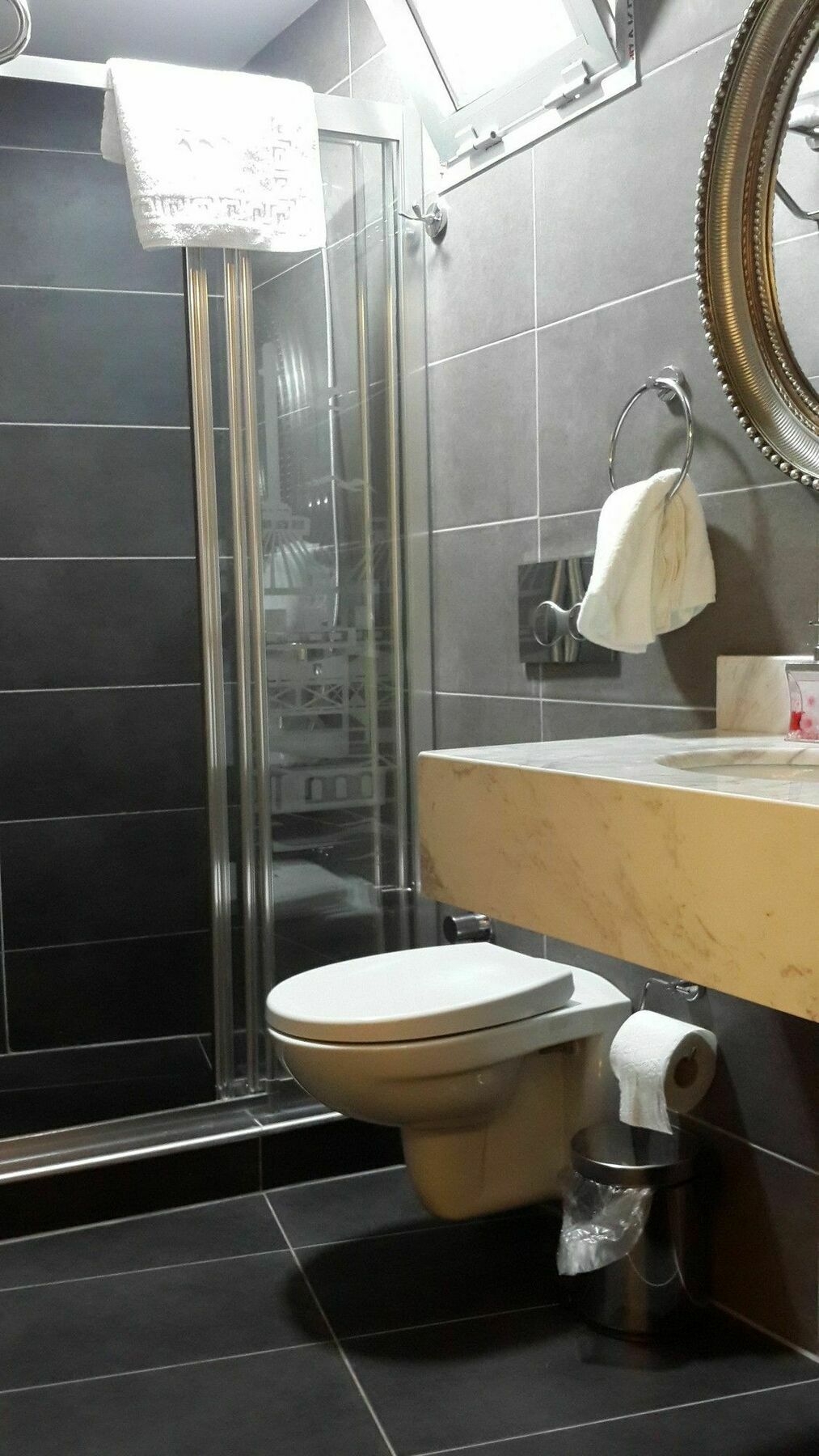 Apart Otel Taksim Celebi 5*