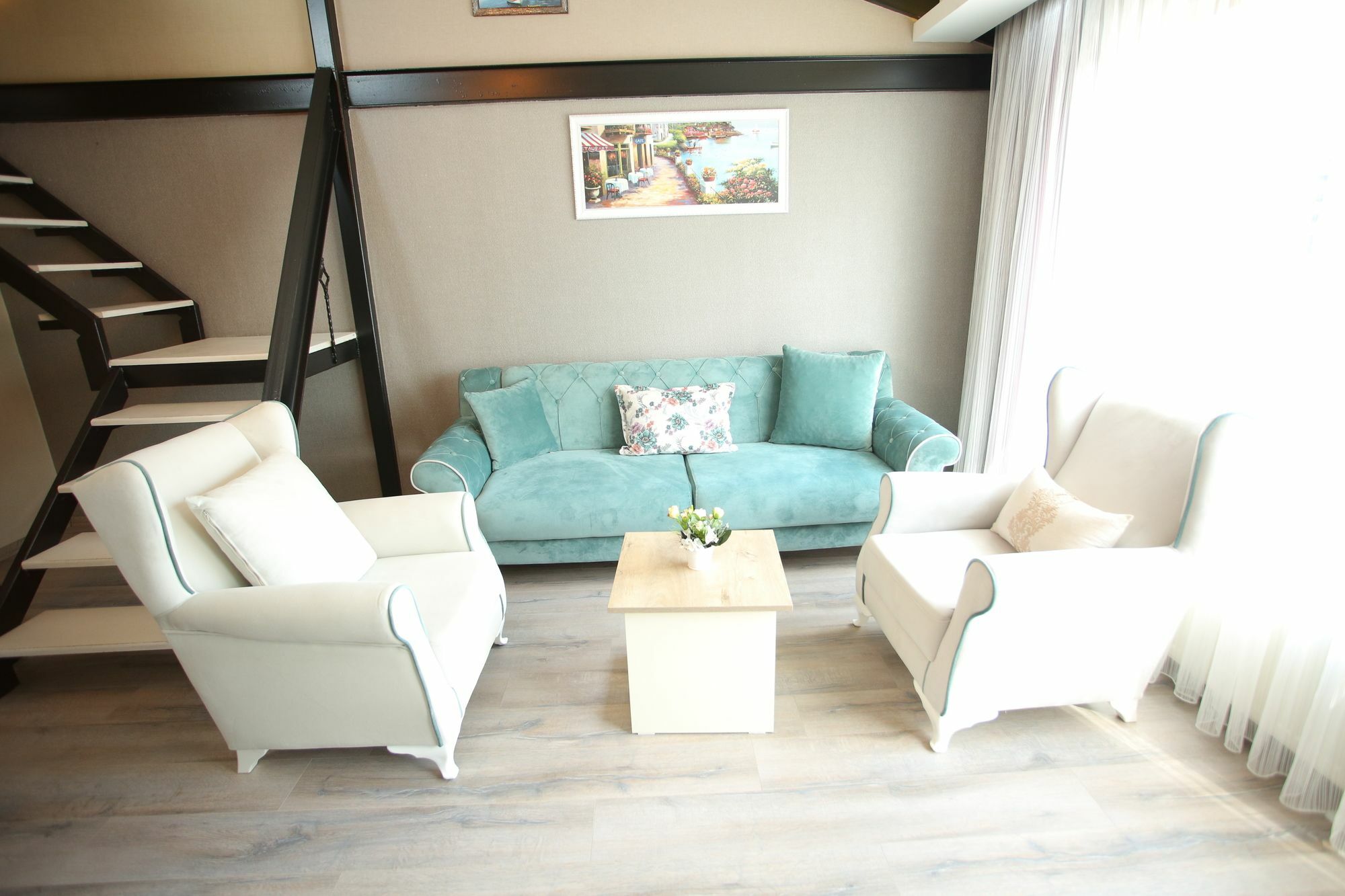 Aparthotel Artist 3*