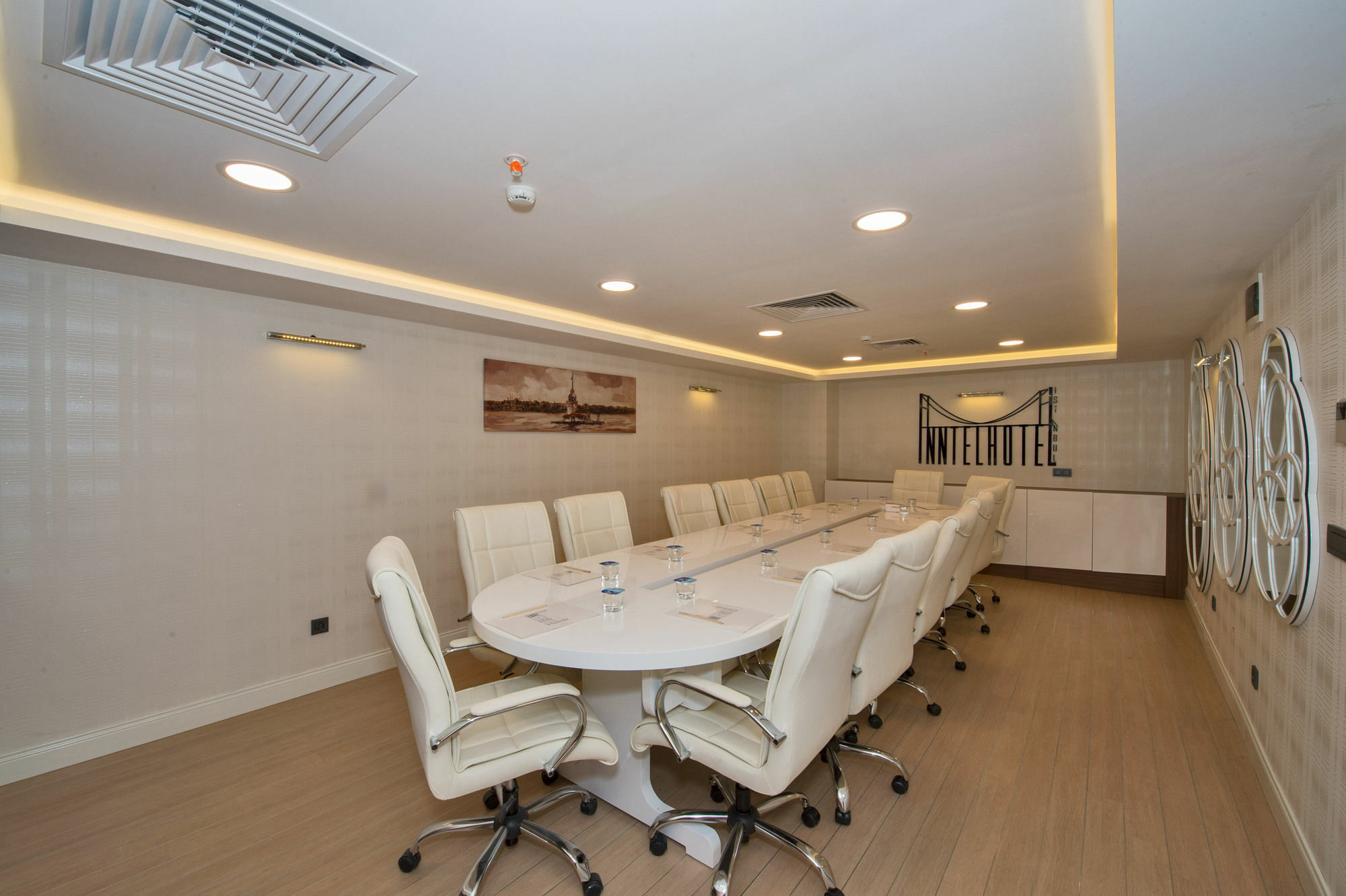 Hotel Inntel 4*